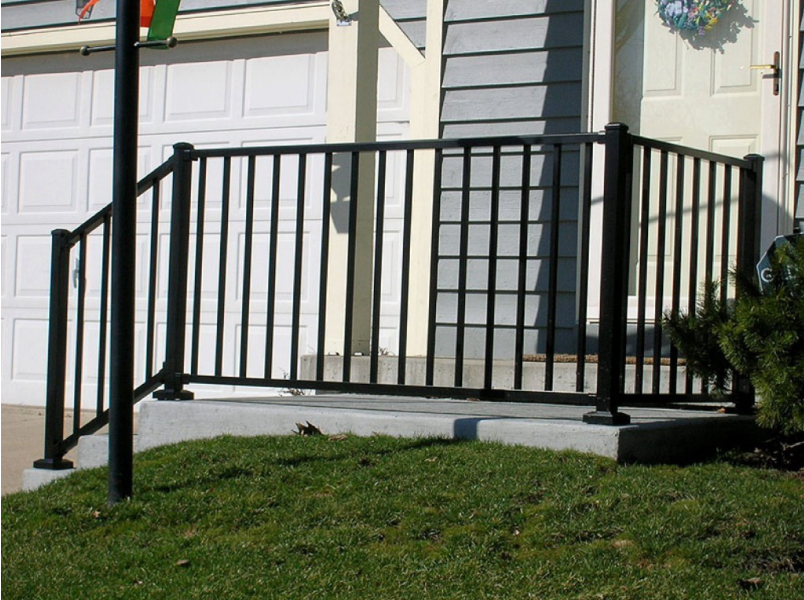 Exterior railing